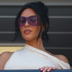 Kim Kardashian pri vzgoji otrok pomaga kar pet varušk