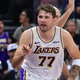 Dončić že v gosteh slišal vzklike "MVP", Redick zadovoljen z zametki obrambe