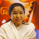 Umrla je Asha Bhosle, ena izmed bollywoodskih pevskih legend