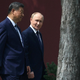 Putin pred obiskom Kitajske vezi med Moskvo in Pekingom označil za "stabilizacijsko" silo