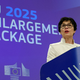 Kos: EU začasno ustavila izplačevanje sredstev Srbiji