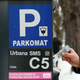 Pacienti onkološkega inštituta se spopadajo s težavami pri parkiranju