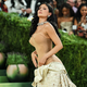 Nova tožba proti Kylie Jenner: kuharica trdi, da ji je delo povzročilo spontani splav