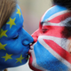Deset let od brexita – gospodarstvo šepa, politične razmere kaotične, obžalovanje raste
