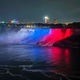 Niagarski slapovi za kratek čas zasijali v barvah slovenske zastave