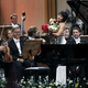 Spektakel črno-belih tipk z virtuozno Yujo Wang in Mahlerjevim komornim orkestrom