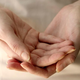 Pomagajte si z masiranjem prstov: Vsak prst na roki ima svoj pomen