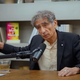 Gabor Maté: "Ko sem bil star 11 mesecev, me je mama izročila popolni neznanki..."