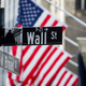 Nespodbudni podatki o zaposlovanju spodbodli Wall Street