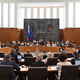 Top 5 novic: Poslanci z interventnim zakonom naznanili novo vlado