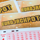 Loto, Polymarket, Kalshi ... milijoni od iger na srečo – kdo ima največ koristi?