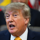 Trump brani umetno inteligenco kljub vse večjemu nezadovoljstvu volivcev pred vmesnimi volitvami