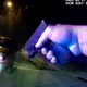 Policisti v temnopoltega moškega izstrelili 60 nabojev #video