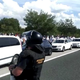 Hrvaška avtocesta: zamaskirani navijači stopili iz vozil in ustavili promet #foto #video