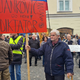 Pred mestno hišo protest proti ljubljanskemu županu Zoranu Jankoviću #foto
