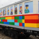 ATRAKCIJA NA TIRIH: Po mestnih ulicah je zapeljal tramvaj iz lego kock (FOTO, VIDEO)