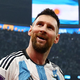 Ronaldo doživel udarec v Ljubljani, Messi nekaj ur pozneje zaploskal rojakom