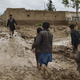 Zelo težke razmere v Afganistanu, več kot tristo mrtvih #foto