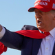 Trump si je zapomnil pet besed in sklenil: Sem presneti genij