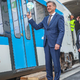 714 TISOČ EVROV ZA PREDVOLILNO VOŽNJO GOLOBA IN BRATUŠKOVE? Dela na drugem tiru naj bi obstala skoraj tri dni