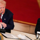 "Ameriški imperij propada. To mora storiti Evropa."