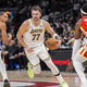 DeAndre Ayton želi ostati z Dončićem