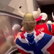 Nori prizori iz ZDA, vikingi veslajo tudi po tekočih stopnicah!