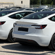 Tesla znova pospešuje: prodaja v zadnjem četrtletju presegla 480 tisoč avtomobilov