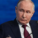 Putin je s fronte dobil eno dobro in eno slabo novico. Kaj bo storil?