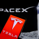 Musk bi združil SpaceX in Teslo