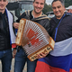 S harmoniko med navijači na Poljskem (FOTO)