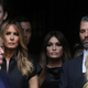 Melania Trump šokirala javnost: Na pogrebu Ivane Trump je bila oblečena kot filmska diva in povzročila škandal