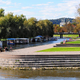 Ukvarjajo se s parkirišči, zdaj na reki Ljubljanici gradijo takšne turistične nastanitve (FOTO)