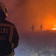 150 gasilcev se je ponoči borilo s požarom, prizori so strašljivi (VIDEO)