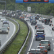 Na cestah pričakujte gnečo: napovedan je povečan promet proti Avstriji