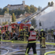 V Ljubljani se pripravljajo na najhujše: v šotoru izbruhnil požar, sledil bo stampedo
