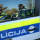 47-letnika večkrat udaril v glavo in pobegnil, policija ga je izsledila v Vrtojbi