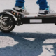 Trčenje v Kopru: 13-letnik na e-skiroju poškodovan, postopek tudi zoper njegovo mamo