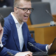 Ojej, to pa je bilo težko gledati: poglejte, kako je Mijić ob tem vprašanju ostal brez besed (VIDEO)