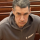 Tomaž v 28 dneh zažgal 24 zabojnikov, ogrožal družino, a to še ni bilo vse