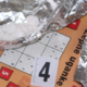 Policija med hišnimi preiskavami na območju Gornjih Petrovcev zasegla drogo, tri kose orožja in 118 nabojev (FOTO)