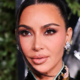Ne boste verjeli, v koga se je našemila Kim Kardashian