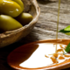 Ali je olivno olje res vedno zdravo? Ključna razlika, ki jo mnogi spregledajo