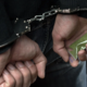 S ponarejeno osebno izkaznico na Obrežju švercal psihoaktivne snovi in skoraj kilogram konoplje