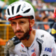 Pogačarjeva ekipa v kaosu po množičnem padcu na Giru, Adam Yates odstopil (VIDEO)