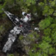 Kakšna tragedija! Strmoglavilo je letalo z igralci, hude nesreče ni preživel nihče