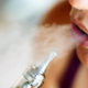 Zaradi elektronskih cigaret dve mladoletni osebi na Goriškem potrebovali zdravniško pomoč