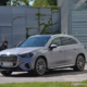 Najbolj prodajani mercedes zdaj tudi na elektriko: prihaja novi GLC (FOTO)