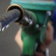Vozite avto na bencin? Servis obiščite še pred polnočjo