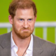 Vsi se sprašujejo, kje je Meghan: princ Harry sam presenetil na slavju v Los Angelesu
